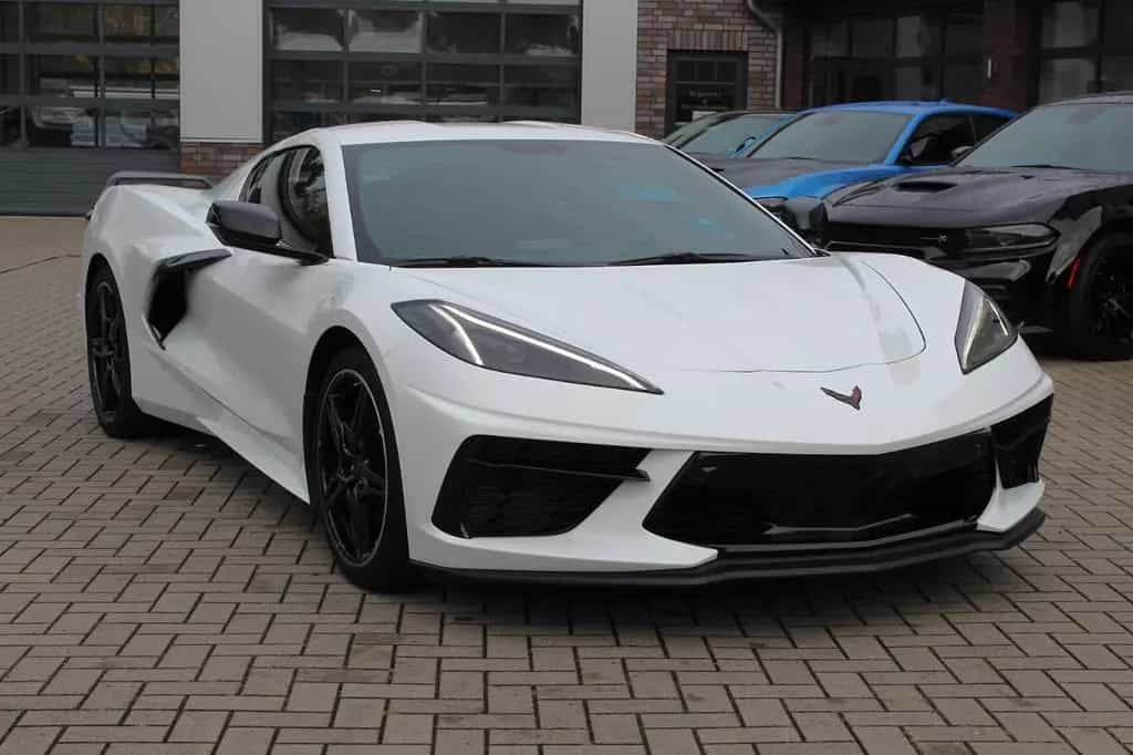 Corvette C8 EU C8 Targa, Karbon, 3LT, Frontlift, 1.Hand, COC 09/2022-photo-2