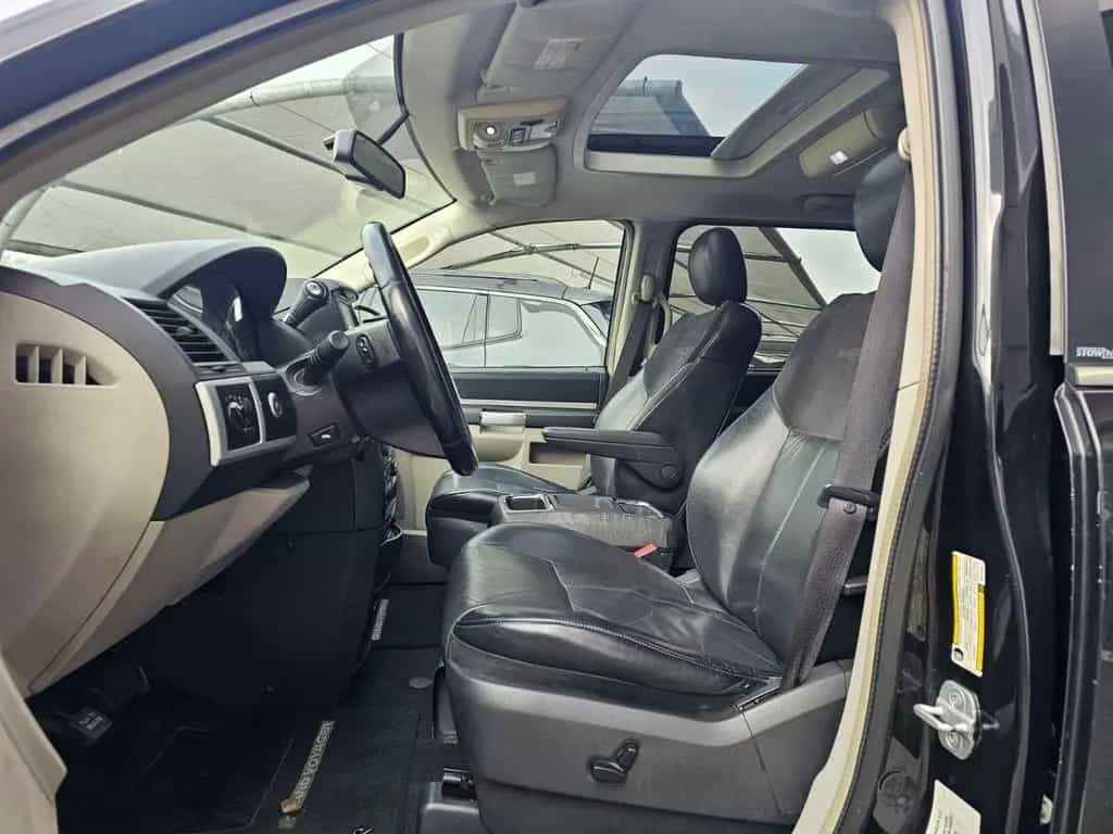 Chrysler Grand Voyager Voyager Grand 3.3 V6 cat Limited IMPIAN 09/2008-photo-8