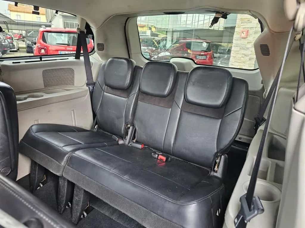 Chrysler Grand Voyager Voyager Grand 3.3 V6 cat Limited IMPIAN 09/2008-photo-9