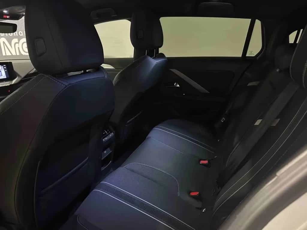 Opel Astra 10/2024-photo-4