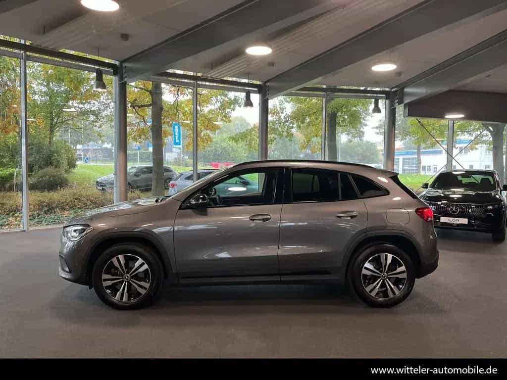 Mercedes-Benz GLA 220 d Progressive LED/360°/Night/Ambientebe. 09/2020-photo-12