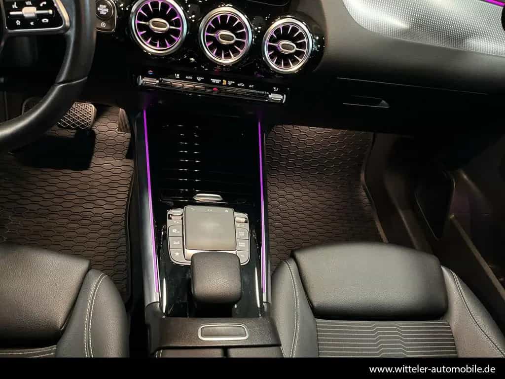 Mercedes-Benz GLA 220 d Progressive LED/360°/Night/Ambientebe. 09/2020-photo-21