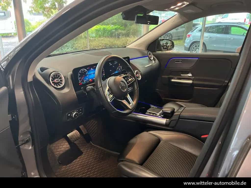 Mercedes-Benz GLA 220 d Progressive LED/360°/Night/Ambientebe. 09/2020-photo-8