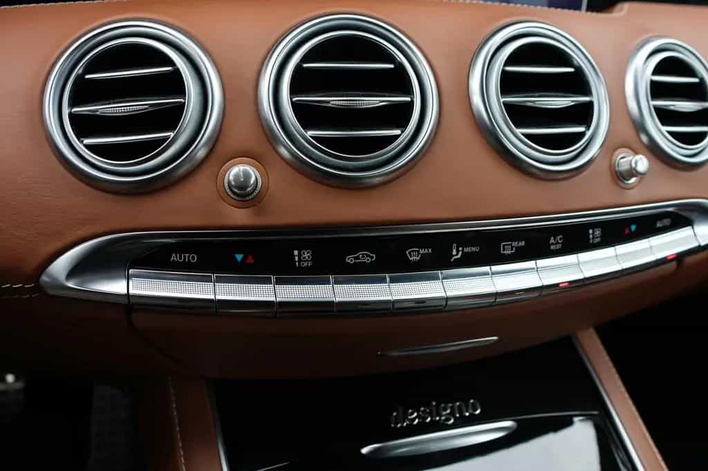 Mercedes-Benz S-Class 63 AMG 4Matic/HUD/AIRSCARF/360°/Burmester/LUFT 02/2019-photo-31