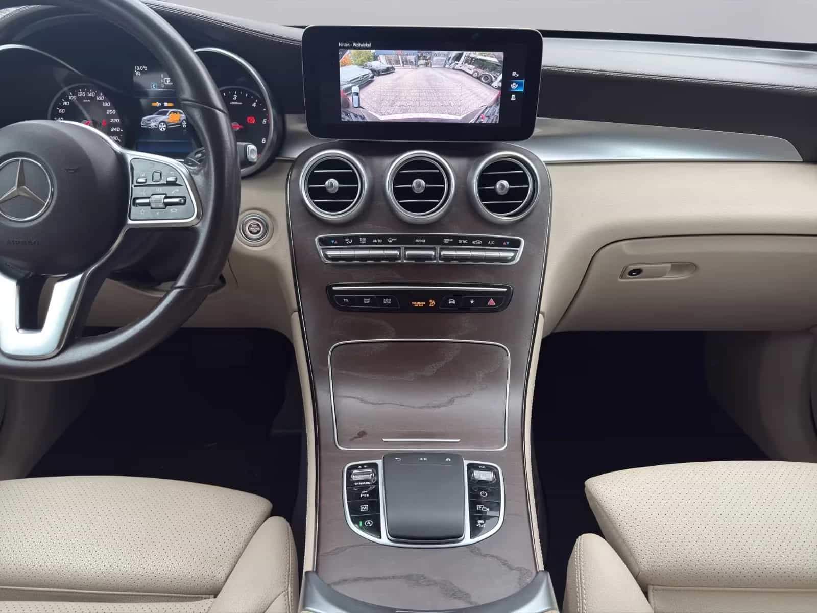 Mercedes-Benz GLC-Class 300 09/2019-photo-12