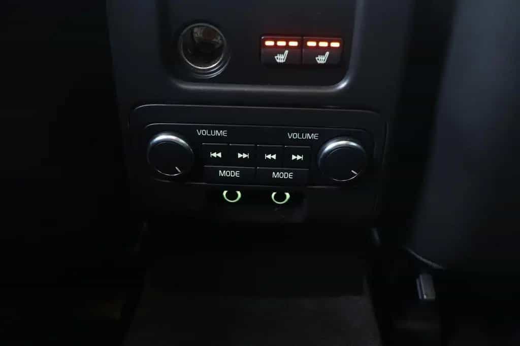 Volvo XC60 3.0 T6 AWD R-Design | ACC | panorama dach | 11/2012-photo-37