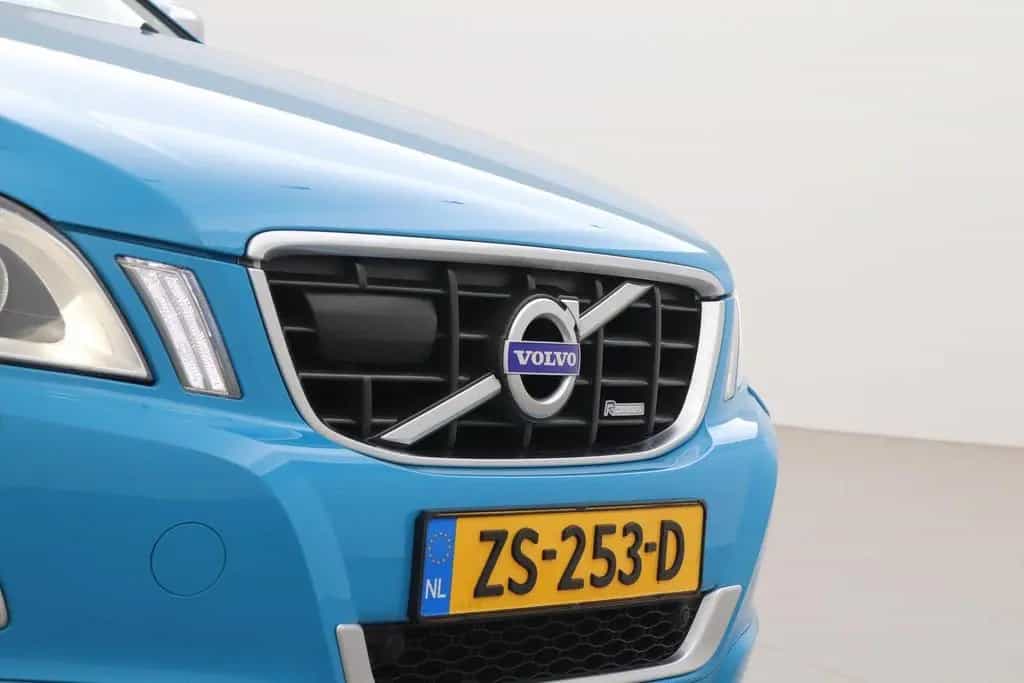 Volvo XC60 3.0 T6 AWD R-Design | ACC | panorama dach | 11/2012-photo-41