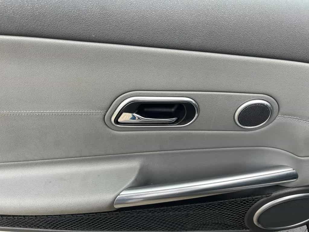 Chrysler Crossfire 3.2 / V6 Roadster / SHZ / Leder 12/2005-photo-9