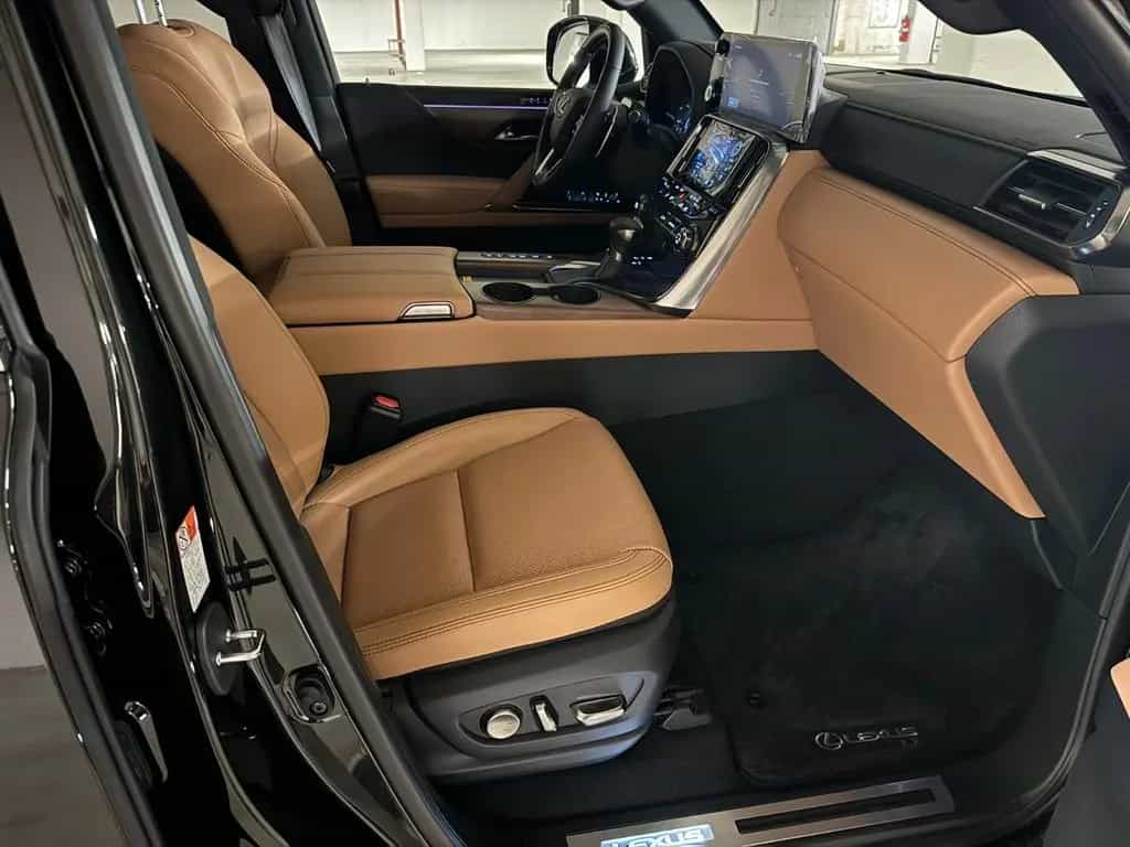 Lexus LX 500 2026+V6+SIGNATURE+EU+BERLIN+stock null-photo-15