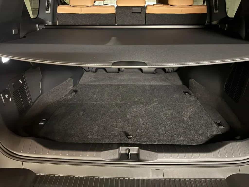 Lexus LX 500 2026+V6+SIGNATURE+EU+BERLIN+stock null-photo-20