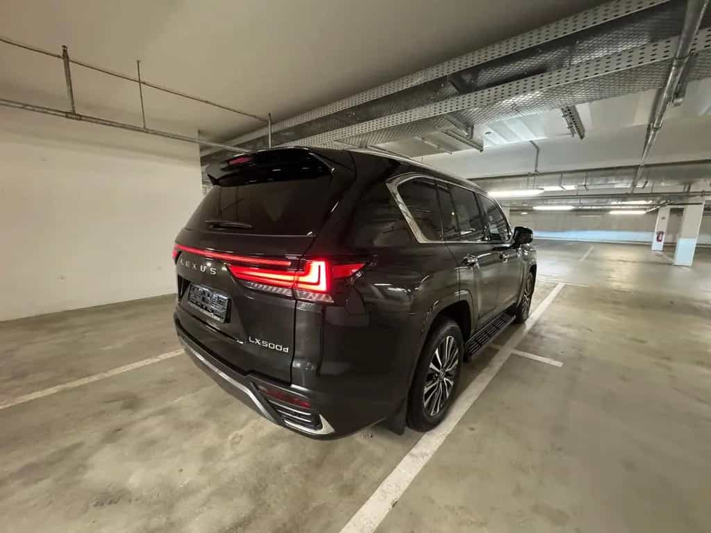 Lexus LX 500 2026+V6+SIGNATURE+EU+BERLIN+stock null-photo-5