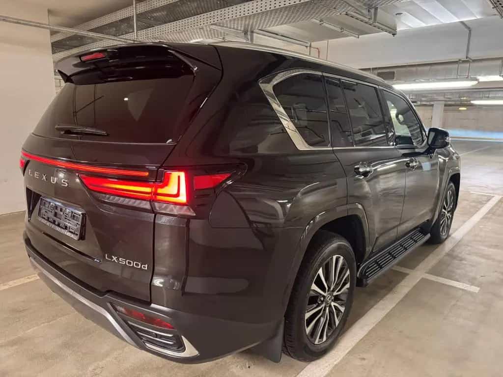 Lexus LX 500 2026+V6+SIGNATURE+EU+BERLIN+stock null-photo-6