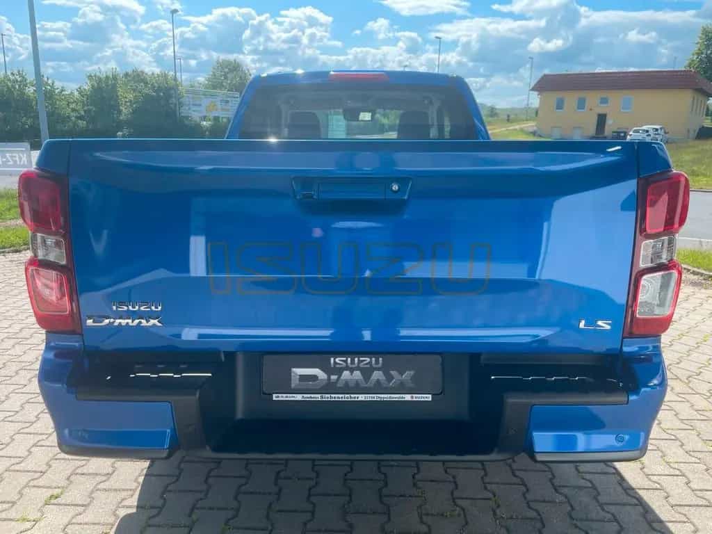 Isuzu D-Max Space Cab 4WD LS*DAB*ACC*PTC null-photo-2