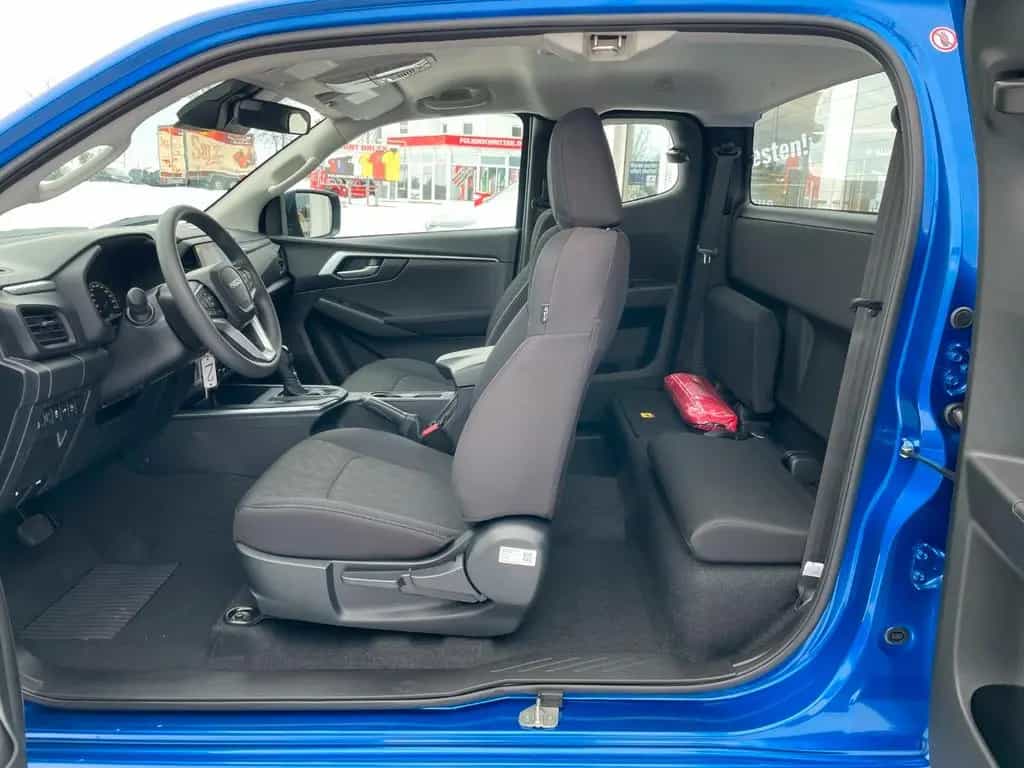 Isuzu D-Max Space Cab 4WD LS*DAB*ACC*PTC null-photo-7