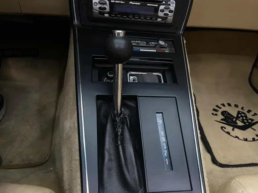 Corvette C3 Targa Automat Teilrestauriert *Kundenauftrag* 07/1979-photo-11