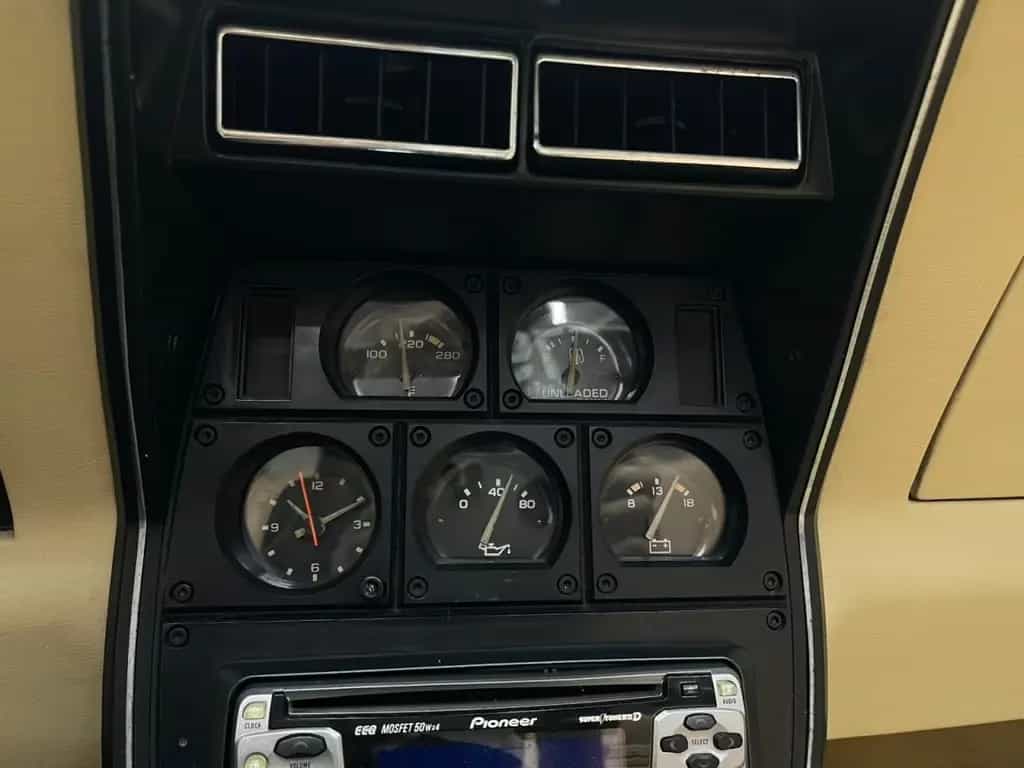 Corvette C3 Targa Automat Teilrestauriert *Kundenauftrag* 07/1979-photo-9