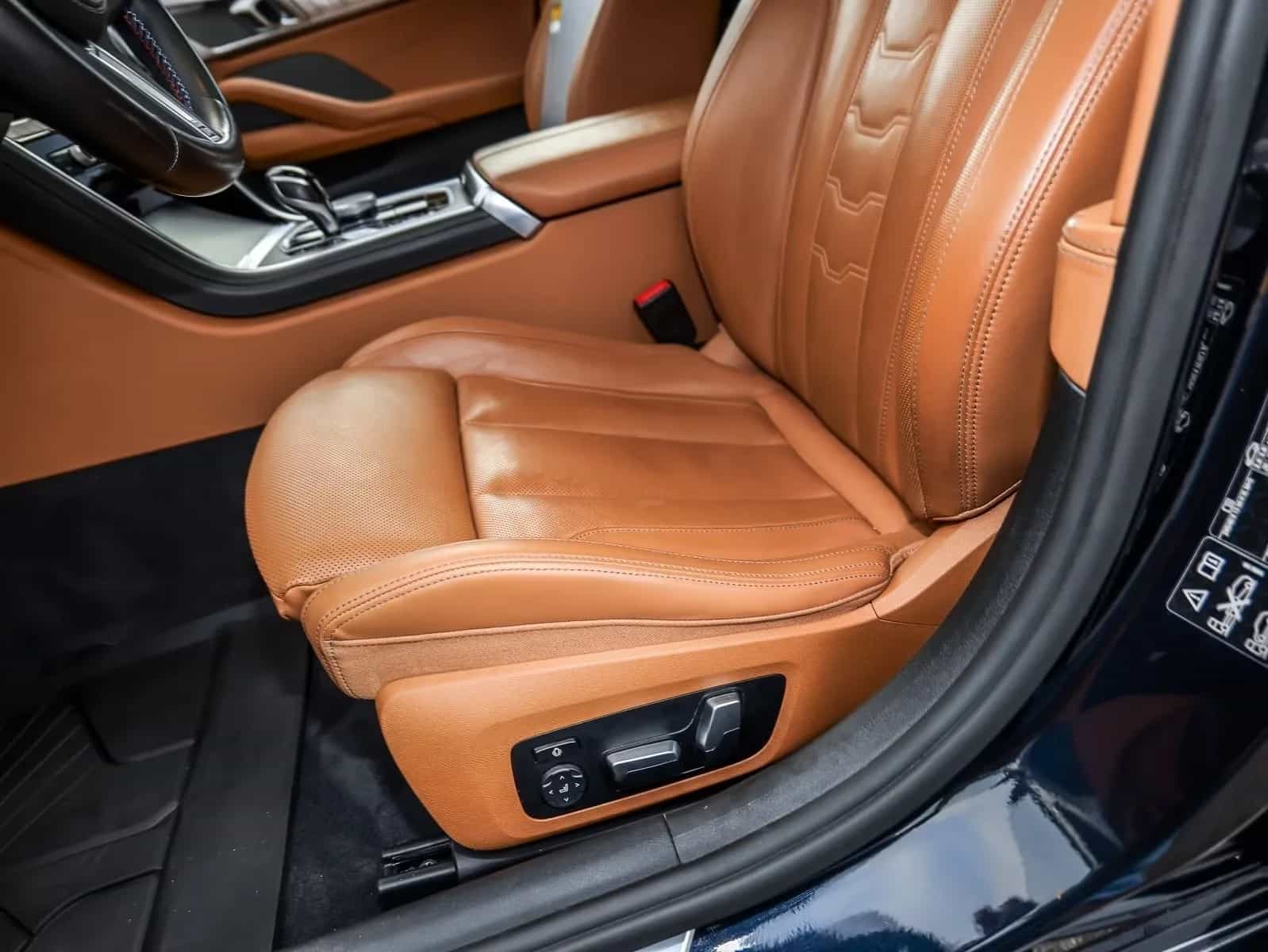 BMW M850 07/2022-photo-19