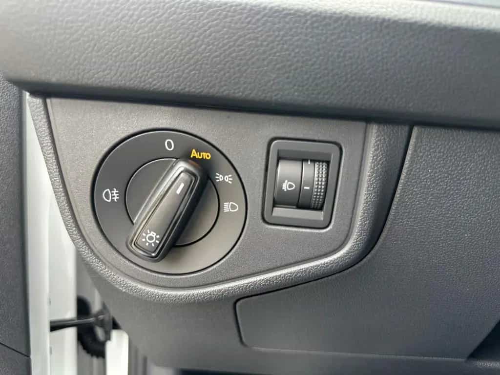 Volkswagen Taigo Goal 1.0 TSI Rückfahrk.+SHZ+ACC+APP-Connec 09/2025-photo-16