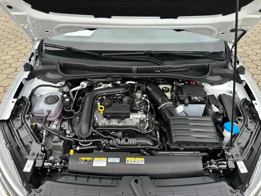 Volkswagen Taigo Goal 1.0 TSI Rückfahrk.+SHZ+ACC+APP-Connec 09/2025-photo-19