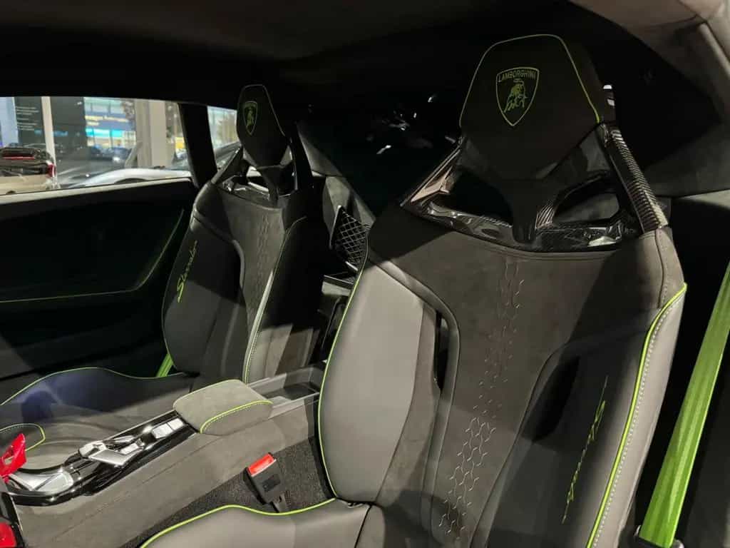 Lamborghini Huracán Sterrato "1 of 1499" 09/2024-photo-16