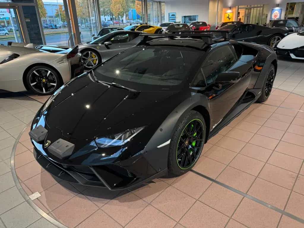 Lamborghini Huracán Sterrato "1 of 1499" 09/2024-photo-4