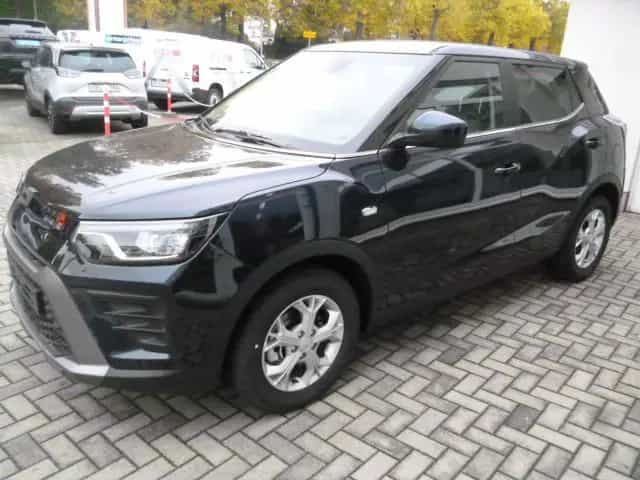 KGM Tivoli Sondermodell AUTOMATIC 1,5 null-photo-0