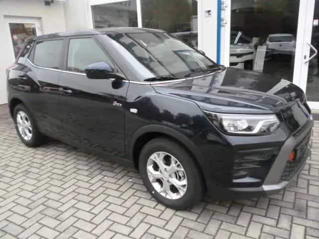 KGM Tivoli Sondermodell AUTOMATIC 1,5 null-photo-3