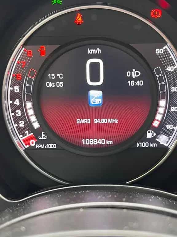 Abarth 595C 1.4 T-Jet 16V 595C - 05/2019-photo-6