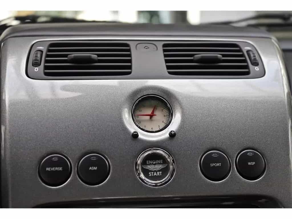 Aston Martin Vanquish V12 1.Hand Sammler-Zustand + Garantie 07/2004-photo-16