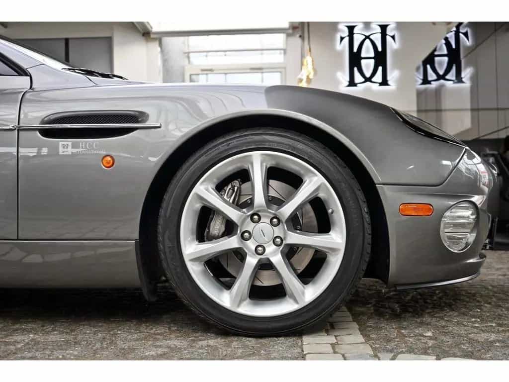 Aston Martin Vanquish V12 1.Hand Sammler-Zustand + Garantie 07/2004-photo-26