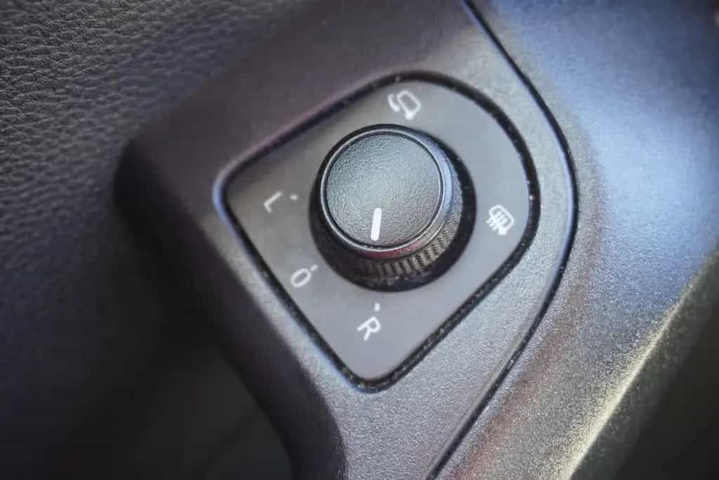 Seat Ateca 1.5 TSI DSG Style LED Navi ACC Kamera PDC 09/2019-photo-24