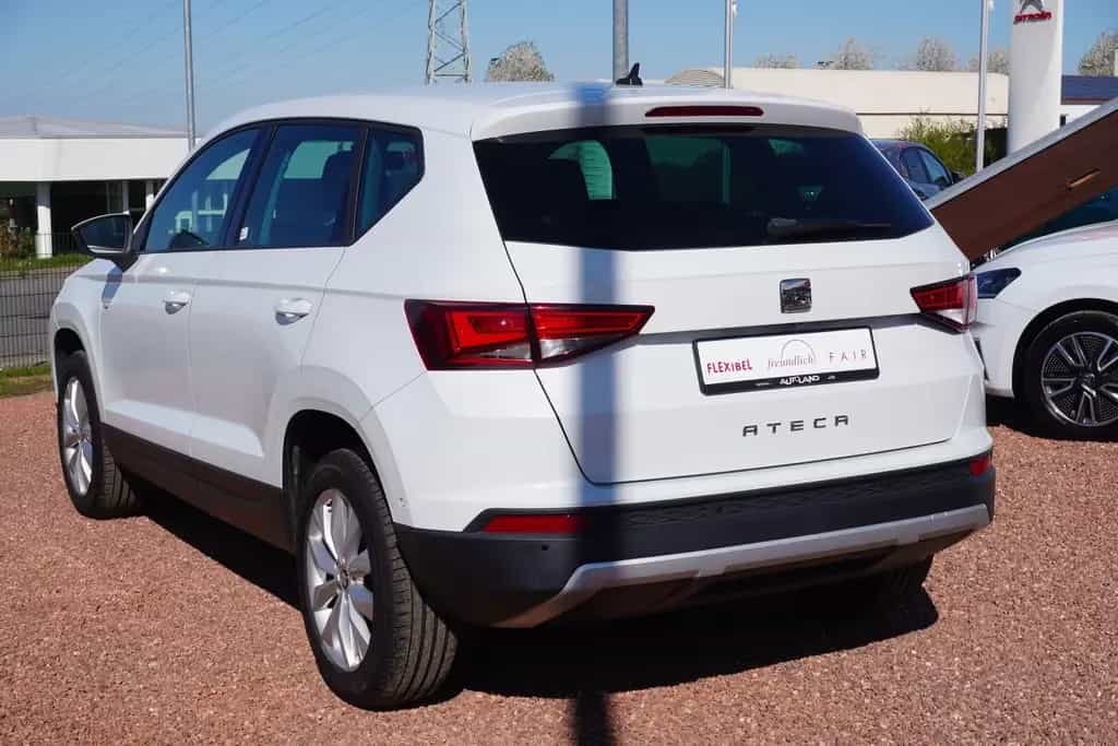 Seat Ateca 1.5 TSI DSG Style LED Navi ACC Kamera PDC 09/2019-photo-4