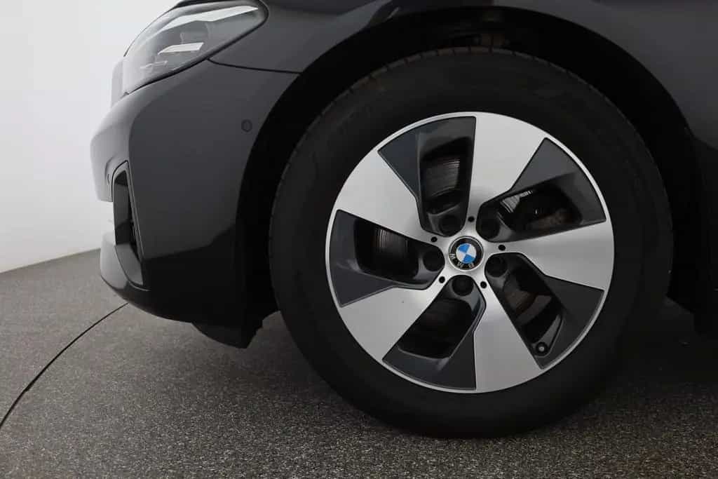 BMW 520 d Touring Aut. LED Navi ACC Leder Sportsitze 08/2022-photo-31