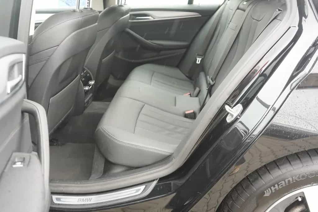 BMW 520 d Touring Aut. LED Navi ACC Leder Sportsitze 08/2022-photo-34