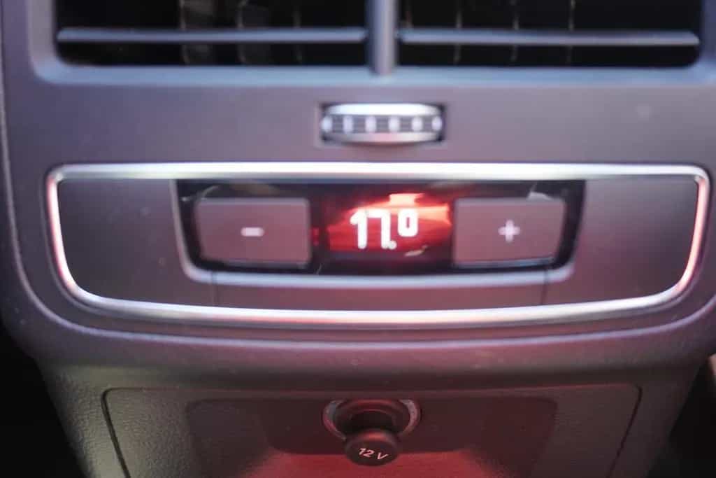 Audi A4 3.0 TDI quattro S line LED Navi Panorama PDC 10/2019-photo-12