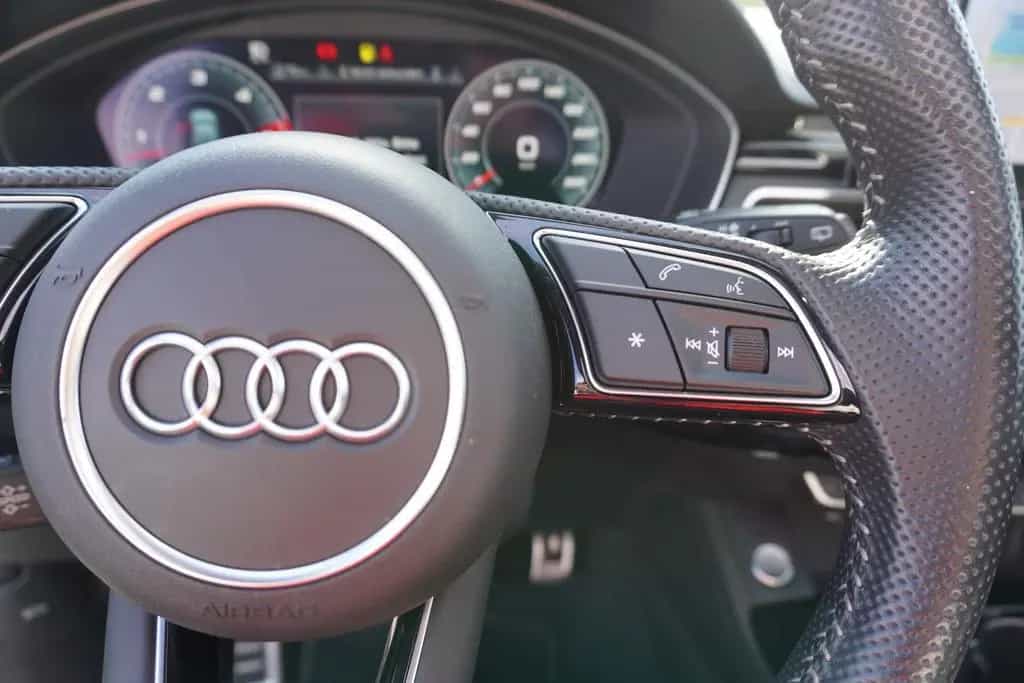 Audi A4 3.0 TDI quattro S line LED Navi Panorama PDC 10/2019-photo-20
