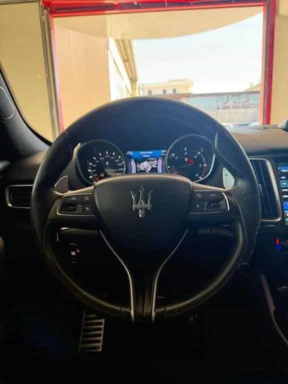 Maserati Levante MASERATI - Levante - V6 Diesel 275 CV AWD Neriss 12/2017-photo-12