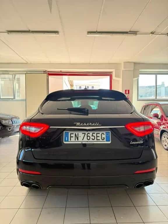 Maserati Levante MASERATI - Levante - V6 Diesel 275 CV AWD Neriss 12/2017-photo-9