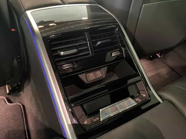 ALPINA B8 Navi Leder Pano BMW Laserlicht Bowers&Wilkins 05/2023-photo-25