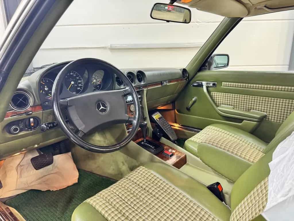 Mercedes-Benz SLC-Class 280 06/1980-photo-9