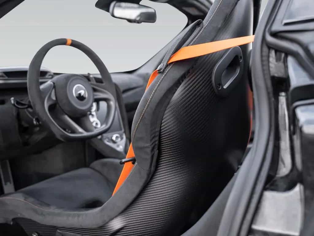 McLaren 765LT Spider | MSO Volcano Blue | Carbon Packs 10/2022-photo-16