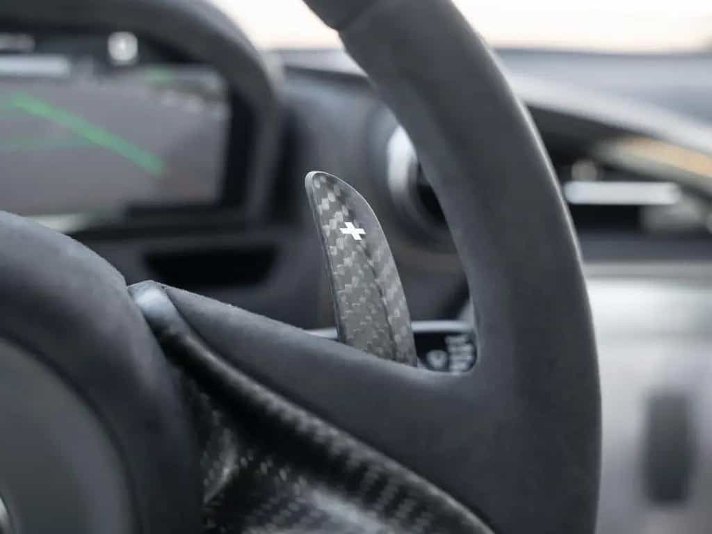 McLaren 765LT Spider | MSO Volcano Blue | Carbon Packs 10/2022-photo-20