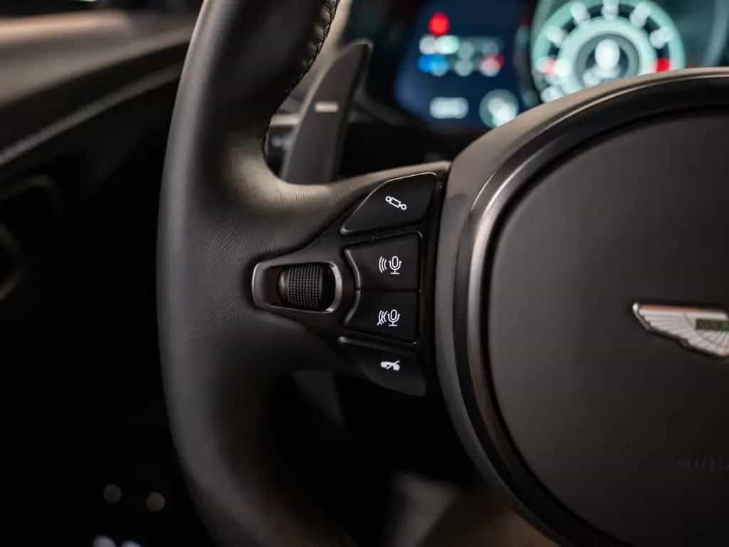 Aston Martin V12 Vantage Coupé | Carbon Seats | 09/2022-photo-21
