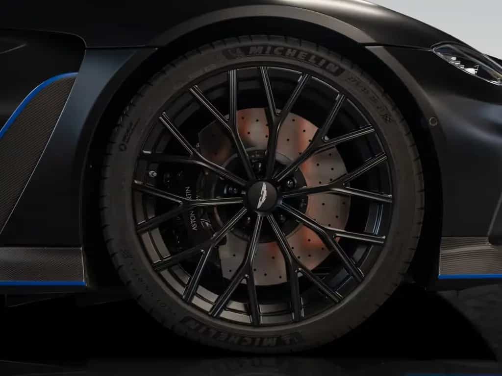 Aston Martin V12 Vantage Coupé | Carbon Seats | 09/2022-photo-8