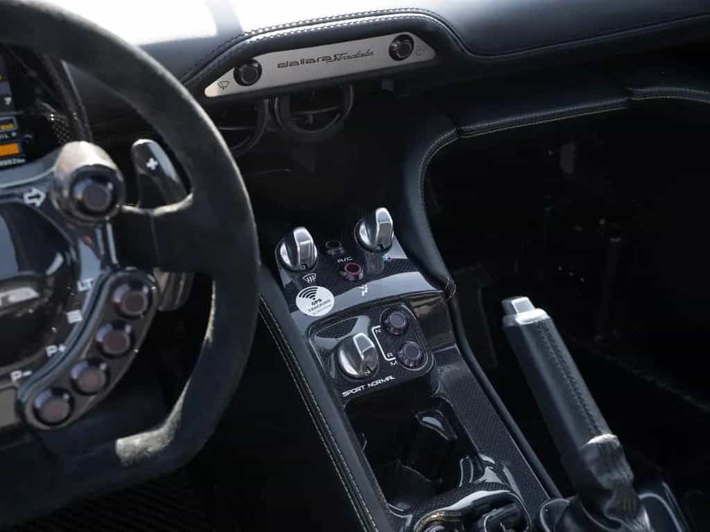 Dallara Stradale | Exposed Carbon | Coupé 08/2019-photo-25