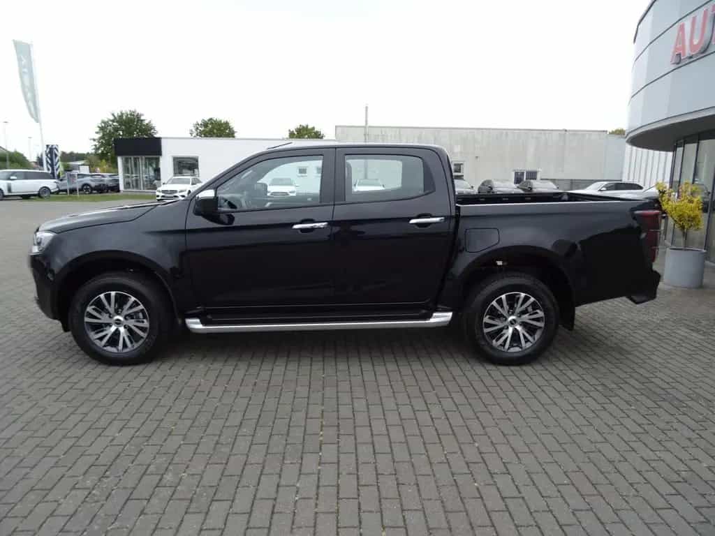 Isuzu D-Max Double Cab 4x4 Automatik 06/2025-photo-6