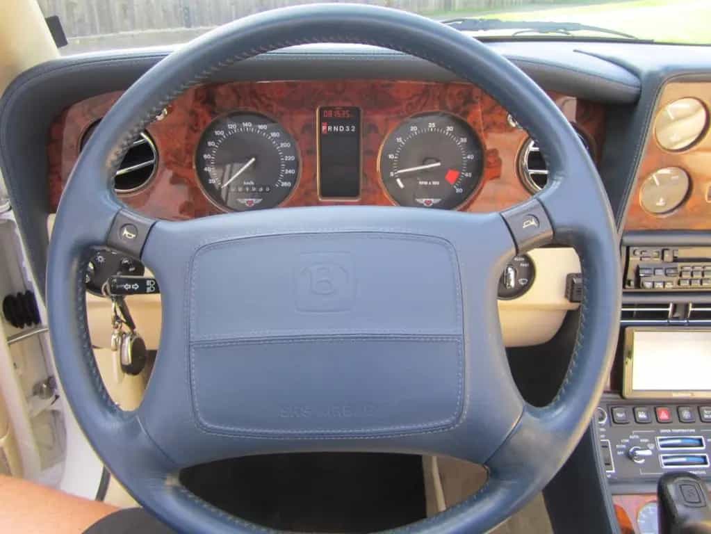 Bentley Azure Deutsche EZ! Unfallfrei+Scheckheft! CD2+ 04/1996-photo-24