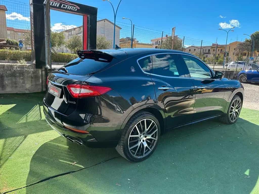 Maserati Levante V6 Diesel AWD 10/2016-photo-4