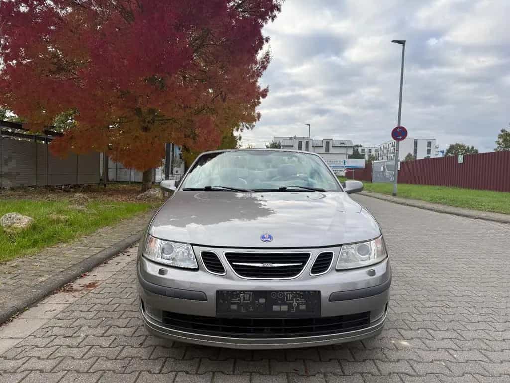 Saab 9-3 Cabriolet 2.0 T Vector AUTOMATIK*XENON*KLIMA 07/2004-photo-1