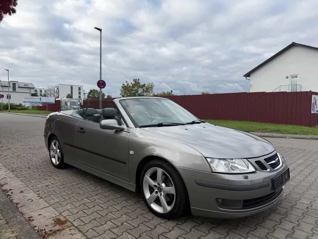 Saab 9-3 Cabriolet 2.0 T Vector AUTOMATIK*XENON*KLIMA 07/2004-photo-2